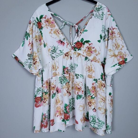 Entro Womens Floral Babydoll Top Size Large White Pink V Neck Boho Flowy NWT - Picture 2 of 7